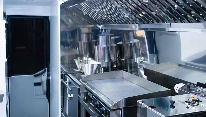Installation d'équipements de cuisine CHR